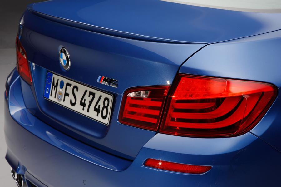  BMW M5 2012 года  (фото 284 из 319)